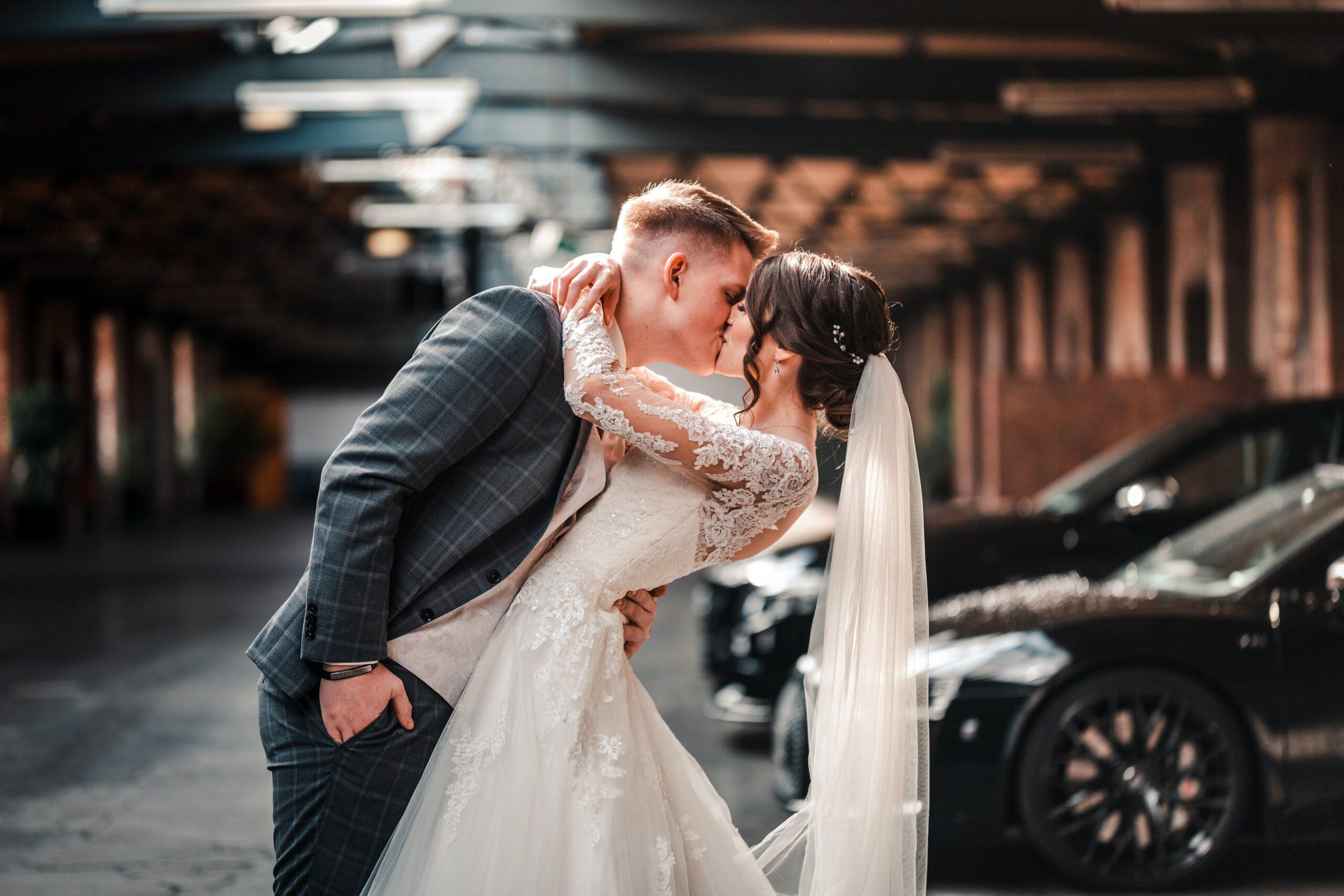 Ein Herrenausstatter in München sorgt für den perfekten Auftritt bei der Hochzeit